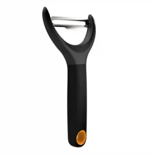 Fiskars Functional Form keresztpengés Zöldséghámozó