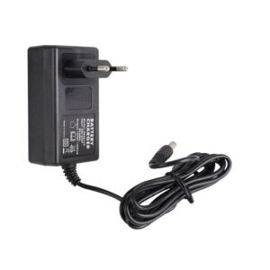 Hoteche akkutöltő 12 V