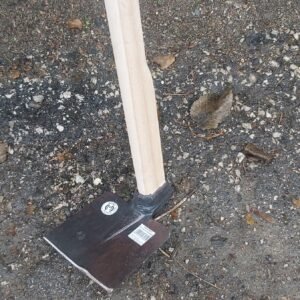 Négyszögletes répakapa 0,5 kg, nyelezve